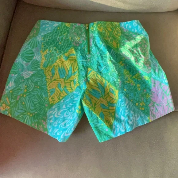 NWOT Vintage Lilly Pulitzer Dobby-Printed Deenie Shorts In Multi Sundance Print - Picture 5 of 17